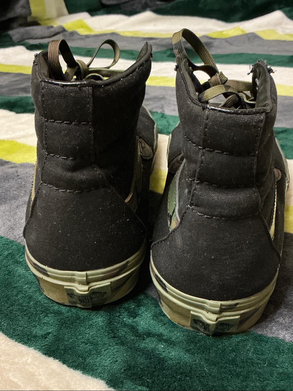 Vans Men Black High-Top Sneakers with Olive Camouflage Trim Size 11 - Picture 9 of 16